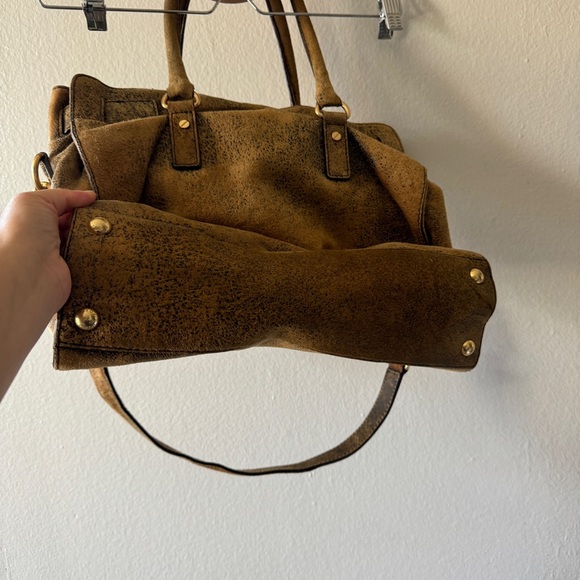 Michael Kors Hamilton Distressed Suede large
Tote Brown - Picture 6 of 13